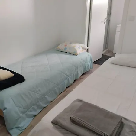 The Tram 18 Space Holiday home Lisbon