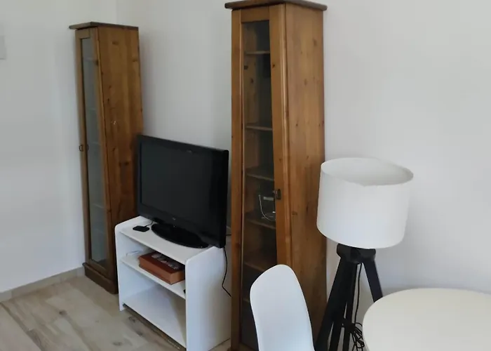 The Tram 18 Space * Lizbona